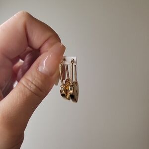 Chic Gold Heart Hoop Earrings